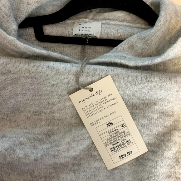 A NEW DAY Heather Gray Hoodie Sweater Dress - NWT - Picture 15 of 16